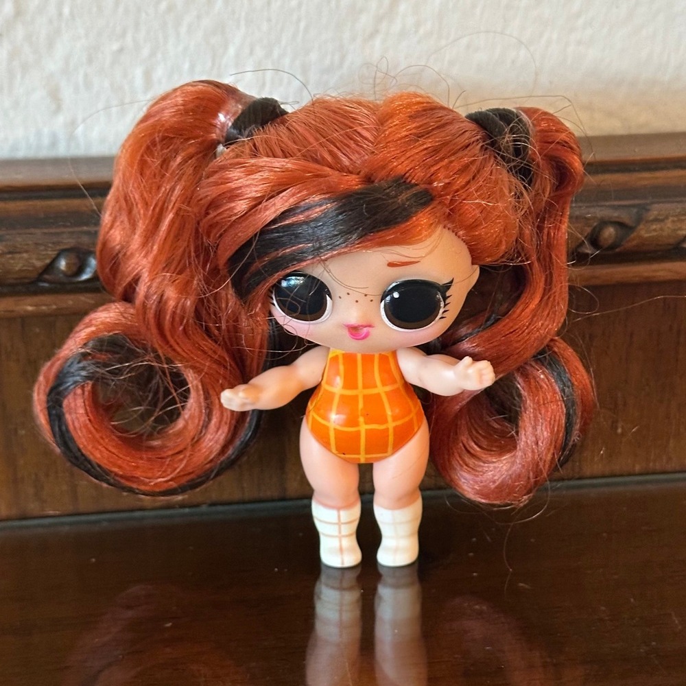 LOL Surprise JK Mini Fashion Doll MC Swag Red Black Hair Orange Bodysuit MGA